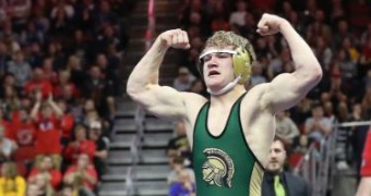Two-time state champ Nelson Brands commits to Iowa for 2018 class