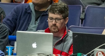 Wrestling media member Hager helps rescue Iowa flood victims