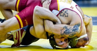 Iowa escapes with 19-18 win over Iowa State