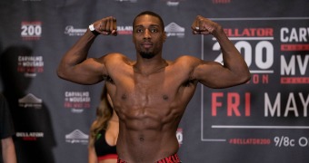 Phil Davis scores 'highlight reel' KO at Bellator 200