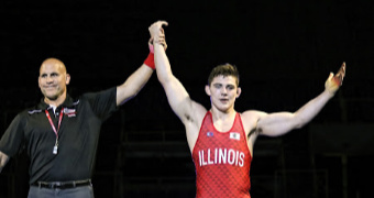 Assad avenges loss to Plott, Illinois wins third straight Junior freestyle team title