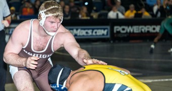 Heavyweight Colucci enrolls at Rutgers