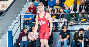 Indiana's Weaver comes back from major injuries to win Brady Award