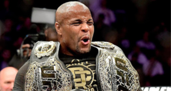Double champ Cormier makes heavyweight history