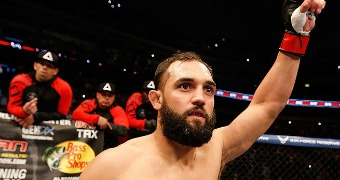 Hendricks gets KO'd in bare-knuckle debut