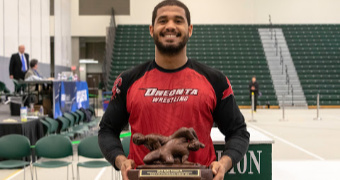 DII, DIII regionals help shape award standings heading into NCAAs