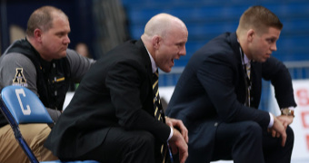 Appalachian State coach Bentley signs contract extension through 2022-23 season